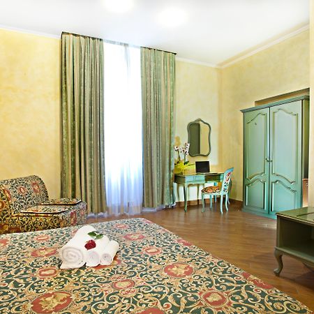Hotel Augustea Roma Exterior foto