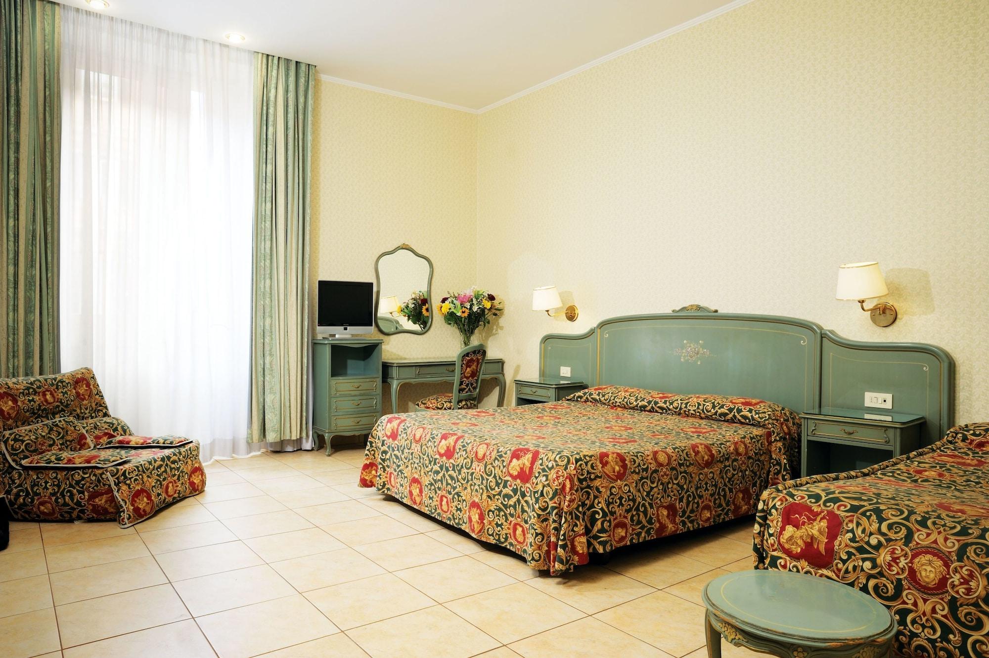 Hotel Augustea Roma Exterior foto