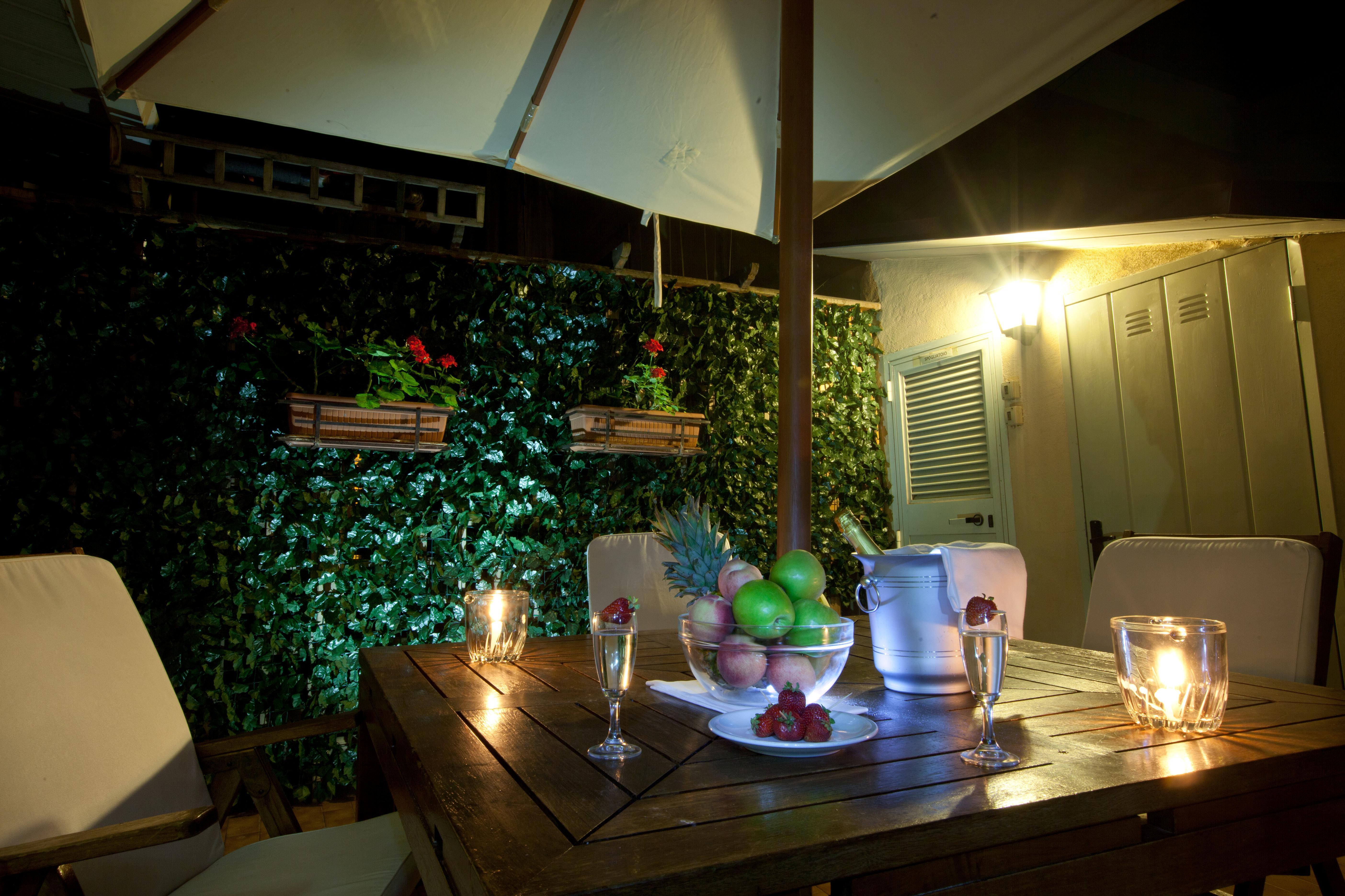 Hotel Augustea Roma Exterior foto